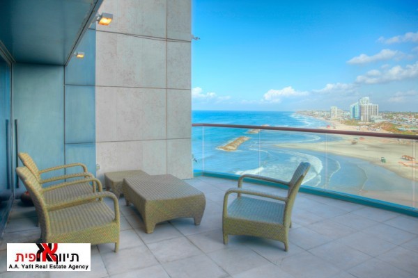 Israel Luxury Homes - Herzliya Marina Towers penthouse for sale