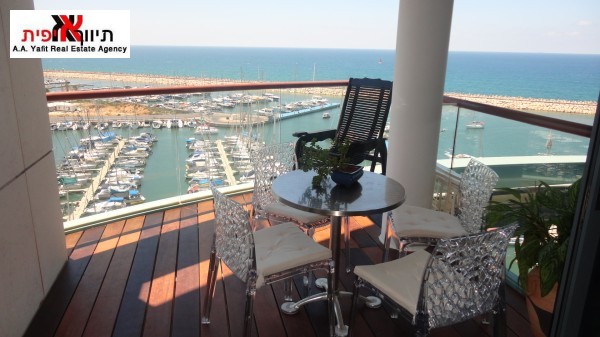 Israel Luxury Homes - Herzliya Arena Building, Herzliya Marina